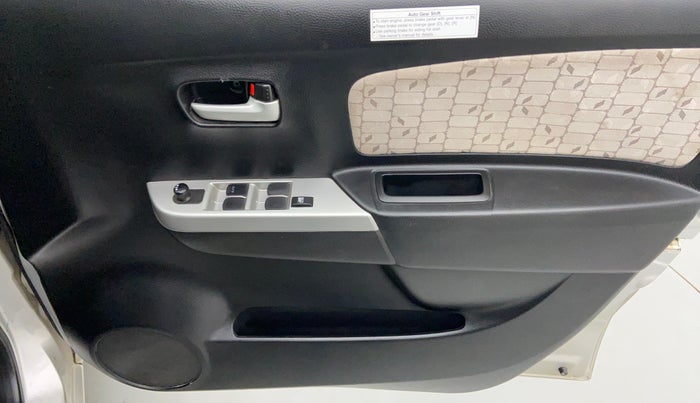 2016 Maruti Wagon R 1.0 VXI AMT, Petrol, Automatic, 14,321 km, Driver Side Door Panels Control