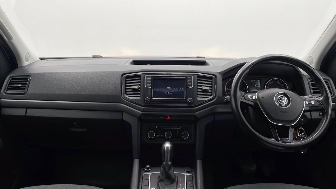 2016 Volkswagen Amarok Tdi420 (4x2), Automatic, 127888 km, Dashboard View