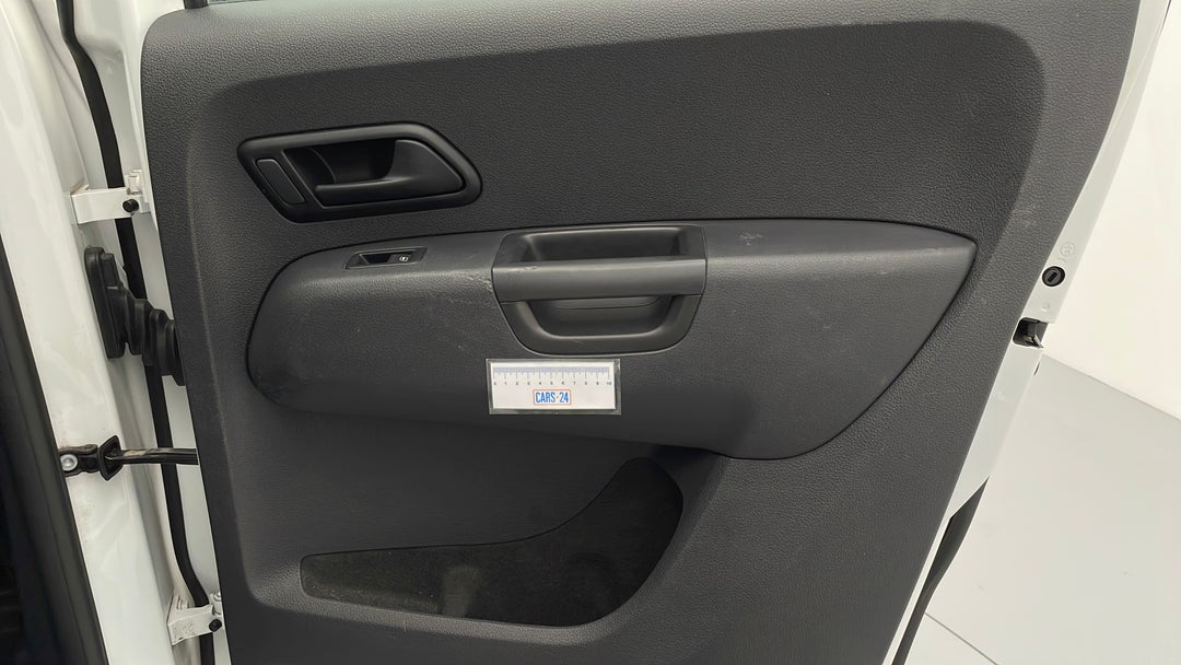 2016 Volkswagen Amarok Tdi420 (4x2), Automatic, 127888 km, Door Interior Rear RHS Scuff