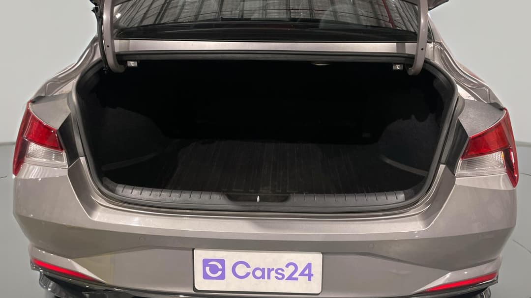 2022 Hyundai i30 Elite, Automatic, 66505 km, Boot Inside View