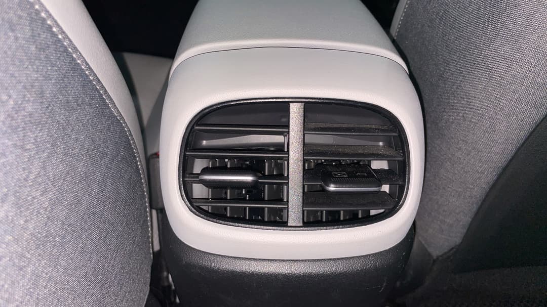 2022 Hyundai i30 Elite, Automatic, 66505 km, Rear A/C Vent