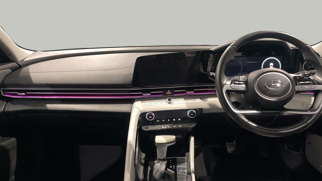 2022 Hyundai i30 Elite, Automatic, 66505 km, Dashboard View