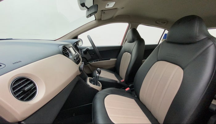 2017 Hyundai Grand i10 SPORTZ 1.2 KAPPA VTVT, Petrol, Manual, 44,758 km, Right Side Front Door Cabin