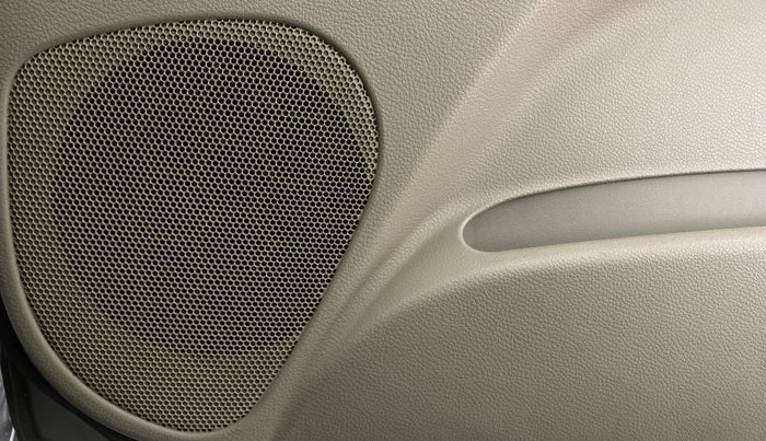 2017 Maruti Celerio ZXI AMT, Petrol, Automatic, 88,365 km, Speaker