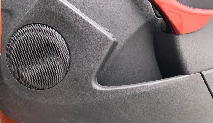 2018 Renault Duster RXS CVT, Petrol, Automatic, 29,311 km, Speaker