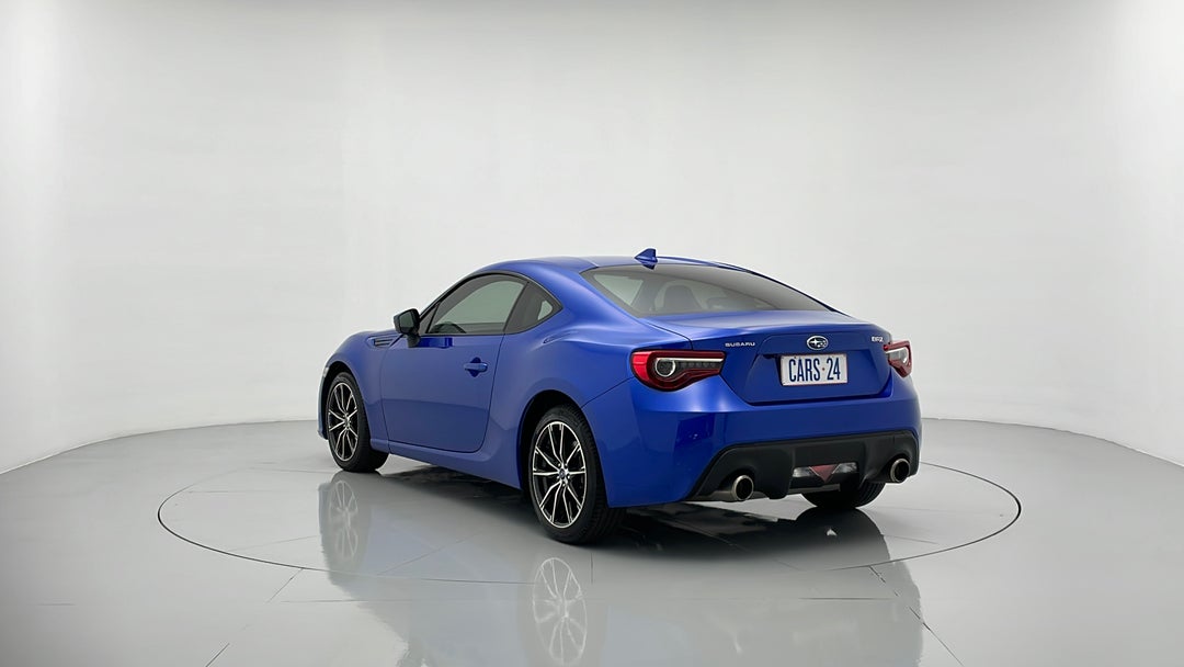 Left Back Diagonal (45- Degree) View