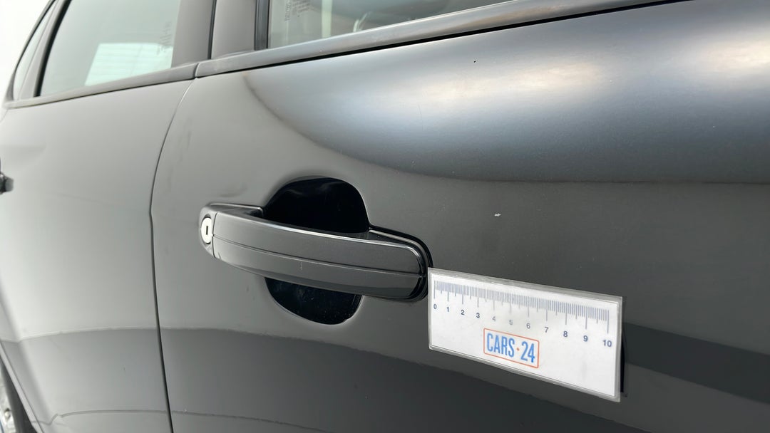 Doors Front RHS Chip