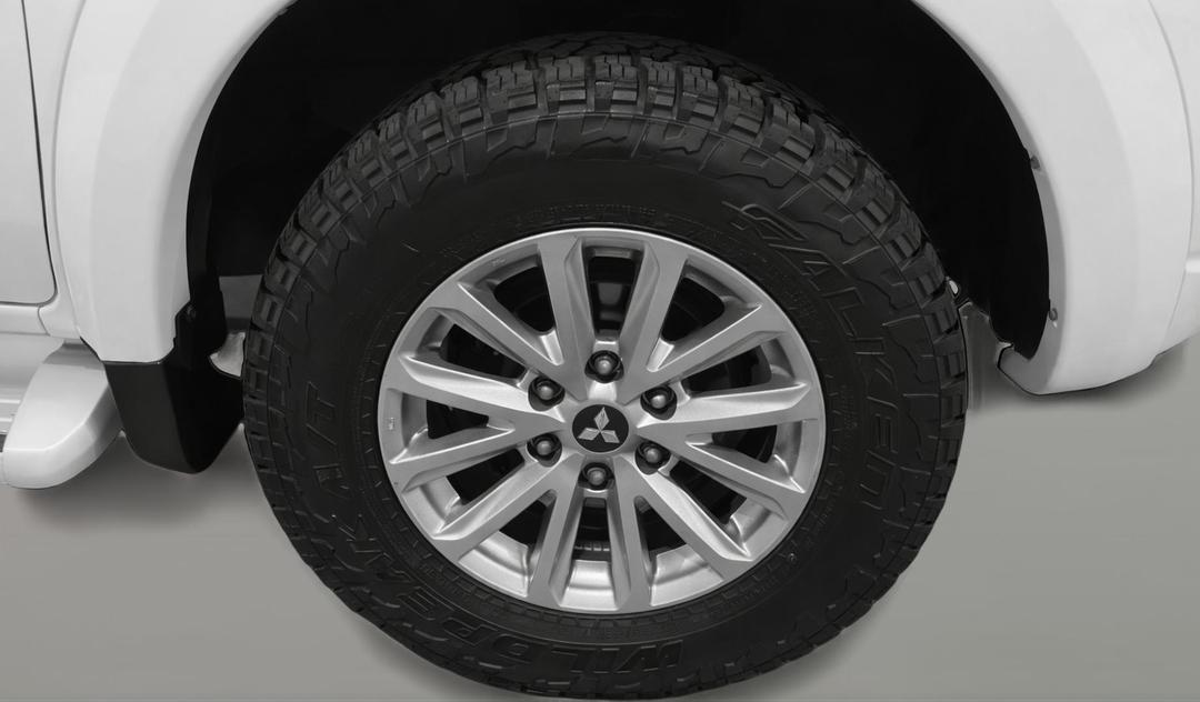 2018 Mitsubishi Triton Gls (4x4), Manual, 76764 km, Right Front Wheel