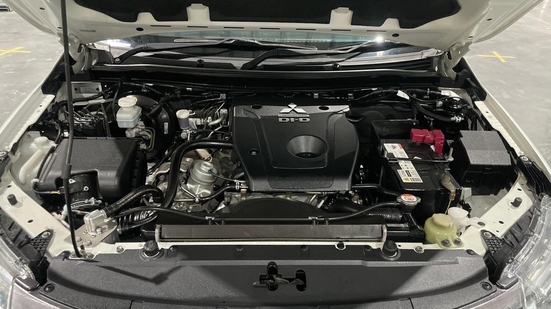 2018 Mitsubishi Triton Gls (4x4), Manual, 76764 km, Open Bonnet (Engine)