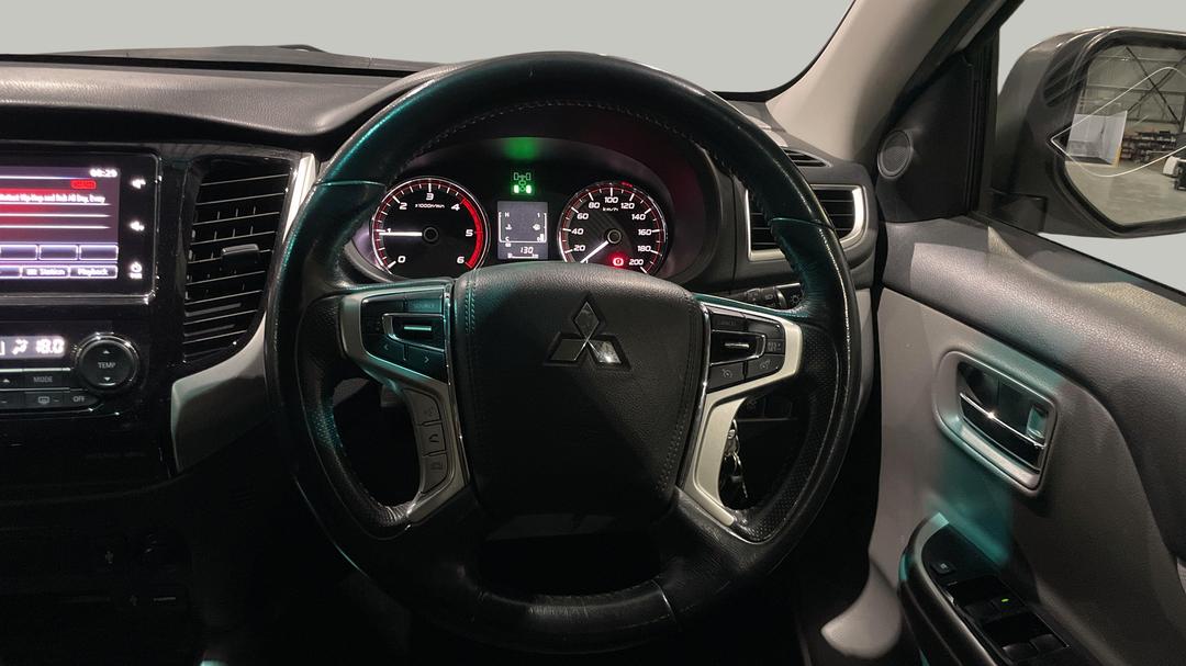 2018 Mitsubishi Triton Gls (4x4), Manual, 76764 km, Steering Wheel Close-up
