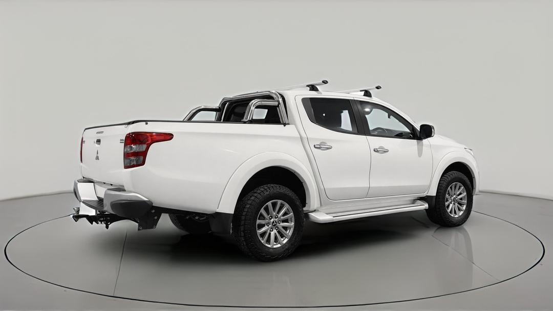 2018 Mitsubishi Triton Gls (4x4), Manual, 76764 km, Right Back Diagonal (45- Degree) View