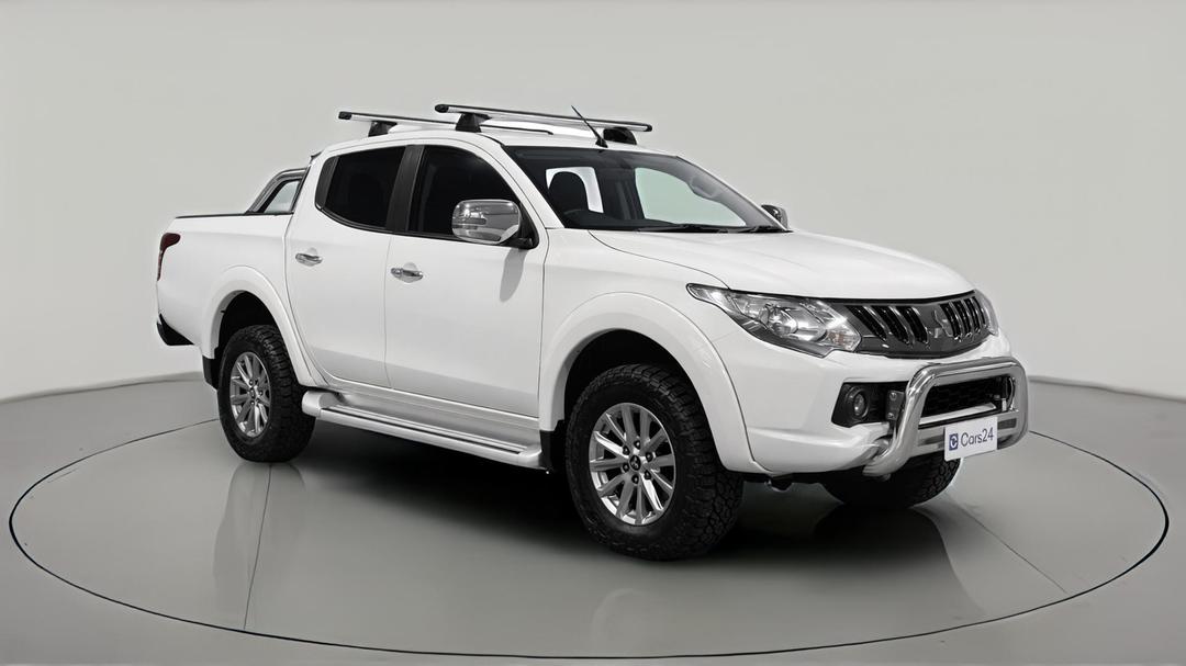 2018 Mitsubishi Triton Gls (4x4), Manual, 76764 km, Right Front Diagonal (45- Degree) View