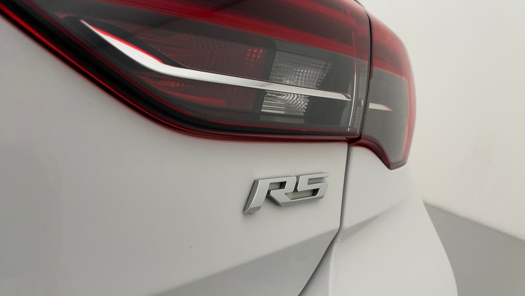 Badge (Boot Right Side)