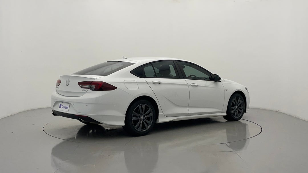 Right Back Diagonal (45- Degree) View