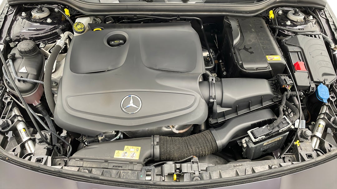 Open Bonnet (Engine)