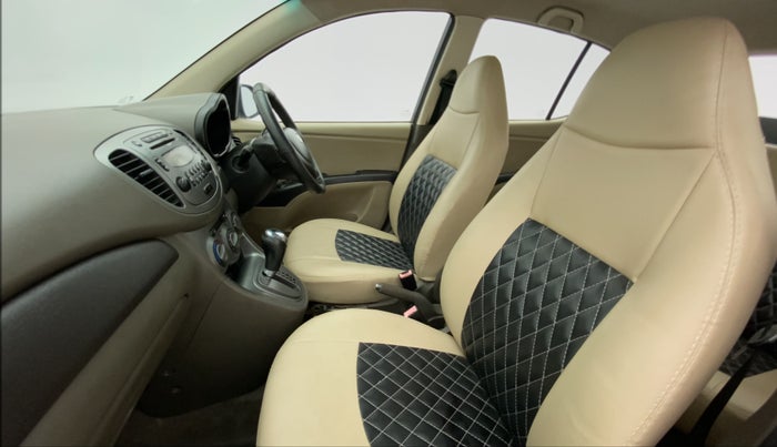 2011 Hyundai i10 SPORTZ 1.2 AT KAPPA2, Petrol, Automatic, 1,17,032 km, Right Side Front Door Cabin
