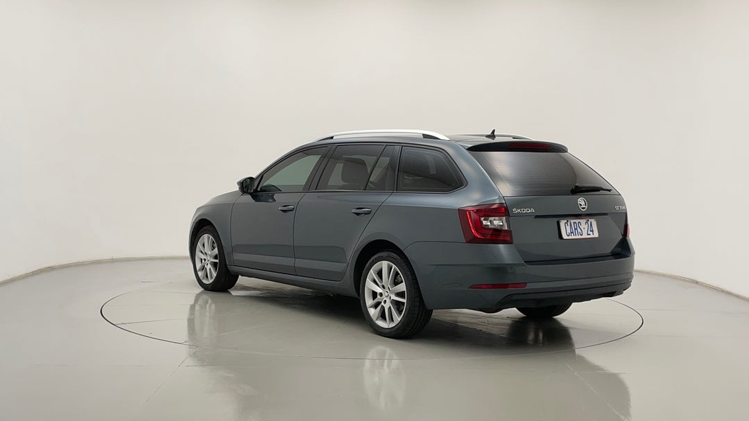 Left Back Diagonal (45- Degree) View