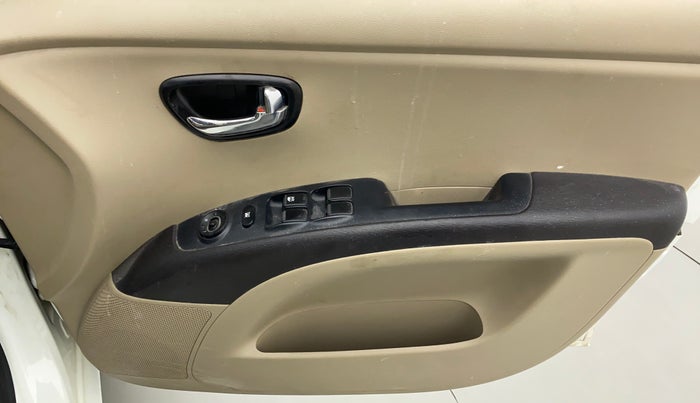 2012 Hyundai i10 MAGNA 1.2 KAPPA2, Petrol, Manual, 36,501 km, Driver Side Door Panels Control