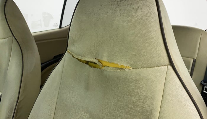2012 Hyundai i10 MAGNA 1.2 KAPPA2, Petrol, Manual, 36,501 km, Front left seat (passenger seat) - Cover slightly torn
