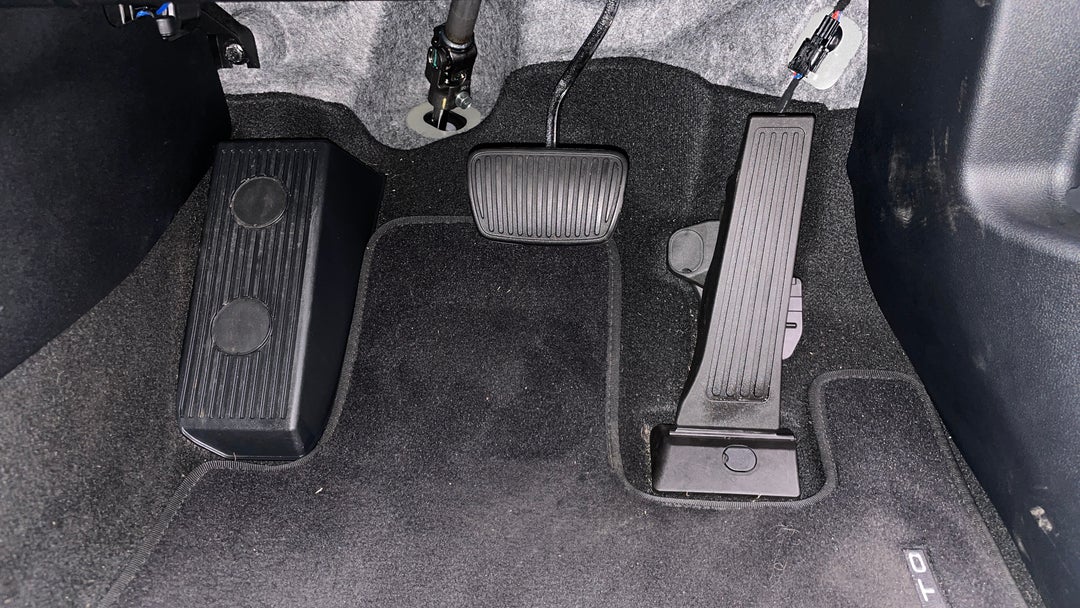 Pedals and Footmat