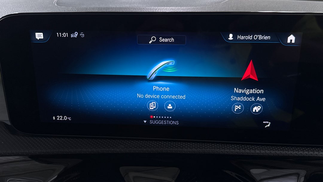 2022 Mercedes-benz A180 A180, Automatic, 18967 km, Infotainment System
