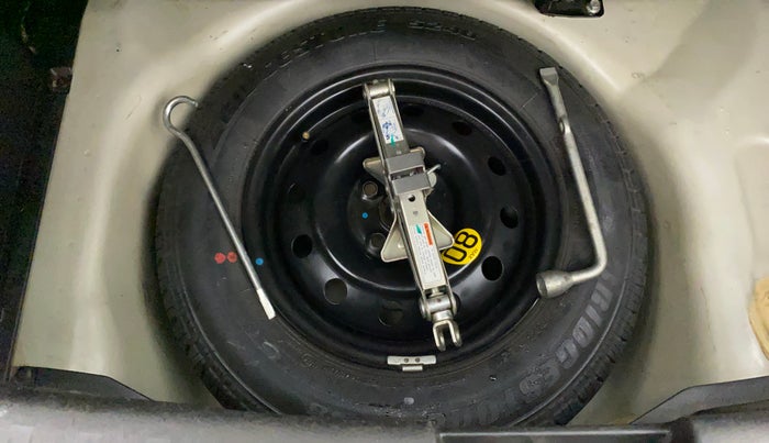 2017 Maruti Swift ZXI, Petrol, Manual, 81,355 km, Spare Tyre