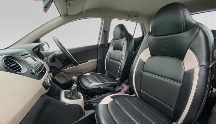 2016 Hyundai Grand i10 SPORTZ 1.2 KAPPA VTVT, Petrol, Manual, 29,139 km, Right Side Front Door Cabin