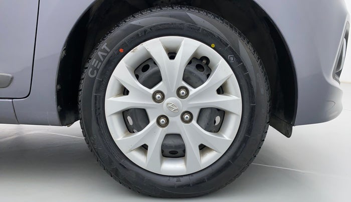2016 Hyundai Grand i10 SPORTZ 1.2 KAPPA VTVT, Petrol, Manual, 29,139 km, Right Front Wheel