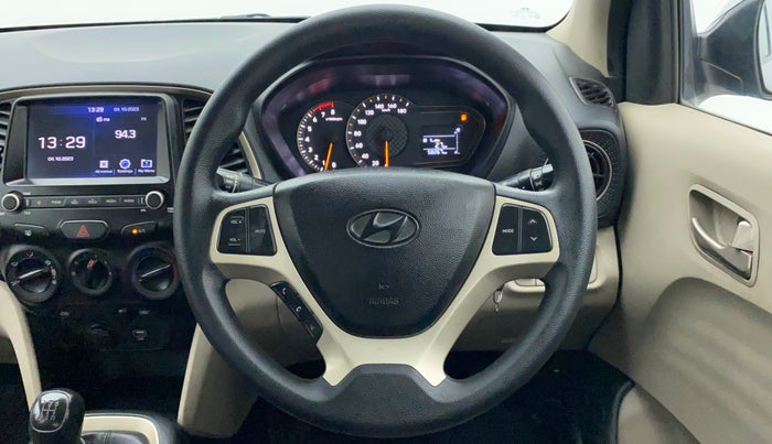 2019 Hyundai NEW SANTRO SPORTZ CNG, CNG, Manual, 58,266 km, Steering Wheel Close Up