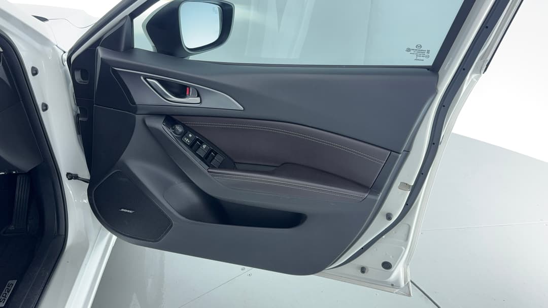 2018 Mazda Mazda3 Sp25 Gt, Automatic, 89610 km, Speaker View