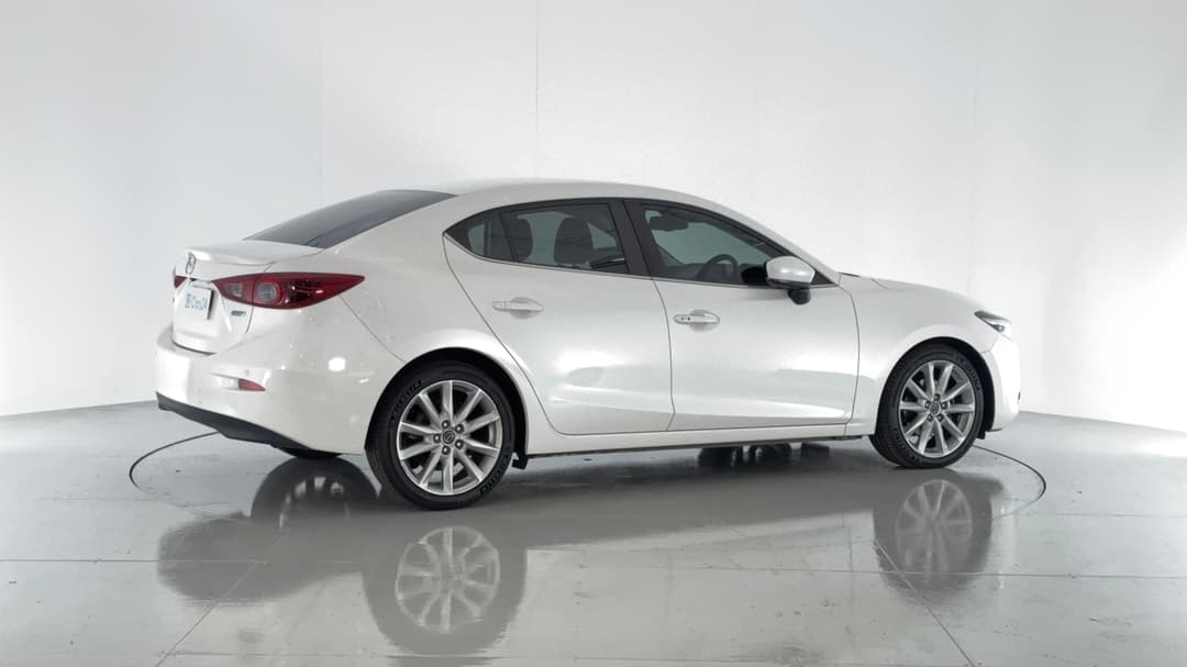 2018 Mazda Mazda3 Sp25 Gt, Automatic, 89610 km, Right Back Diagonal (45- Degree) View