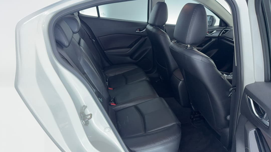 2018 Mazda Mazda3 Sp25 Gt, Automatic, 89610 km, Right Side Rear Door Cabin View