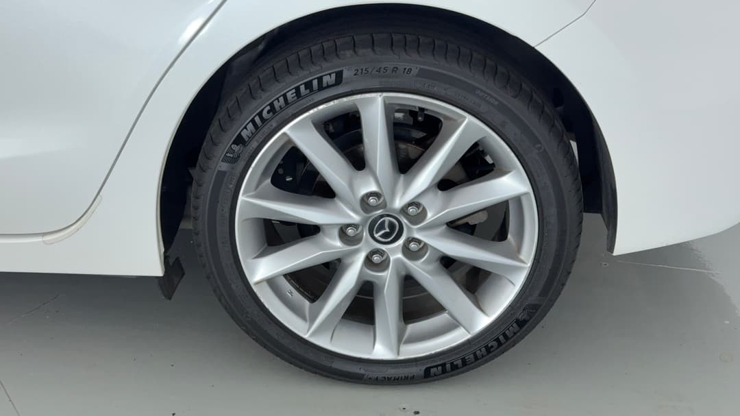 2018 Mazda Mazda3 Sp25 Gt, Automatic, 89610 km, Left Rear Wheel