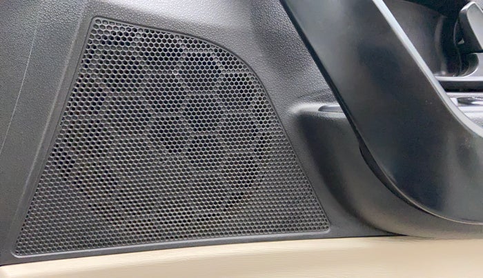 2017 Mahindra XUV500 W4 4X2, Diesel, Manual, 51,562 km, Speakers