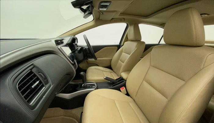 2017 Honda City 1.5L I-VTEC ZX CVT, Petrol, Automatic, 31,146 km, Right Side Front Door Cabin