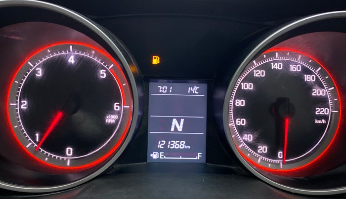 2018 Maruti Swift ZDI AMT, Diesel, Automatic, 1,21,368 km, Odometer Image