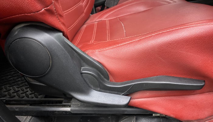2018 Maruti Swift ZDI AMT, Diesel, Automatic, 1,21,368 km, Driver Side Adjustment Panel