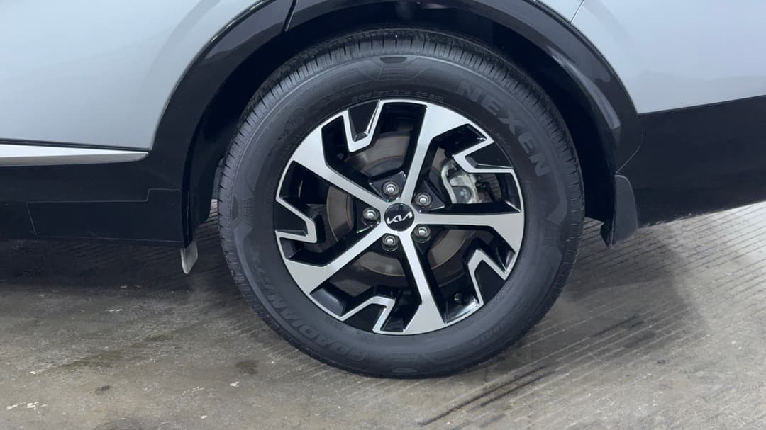 2024 Kia Sportage Sx (FWD), Automatic, 40080 km, Left Rear Wheel