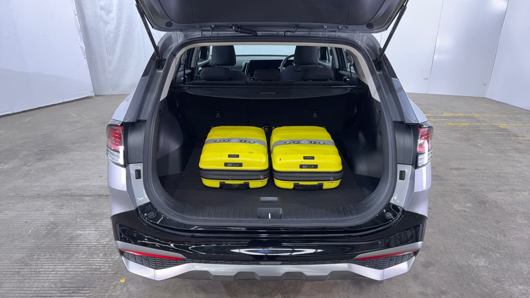 2024 Kia Sportage Sx (FWD), Automatic, 40080 km, Boot Inside View with Luggage