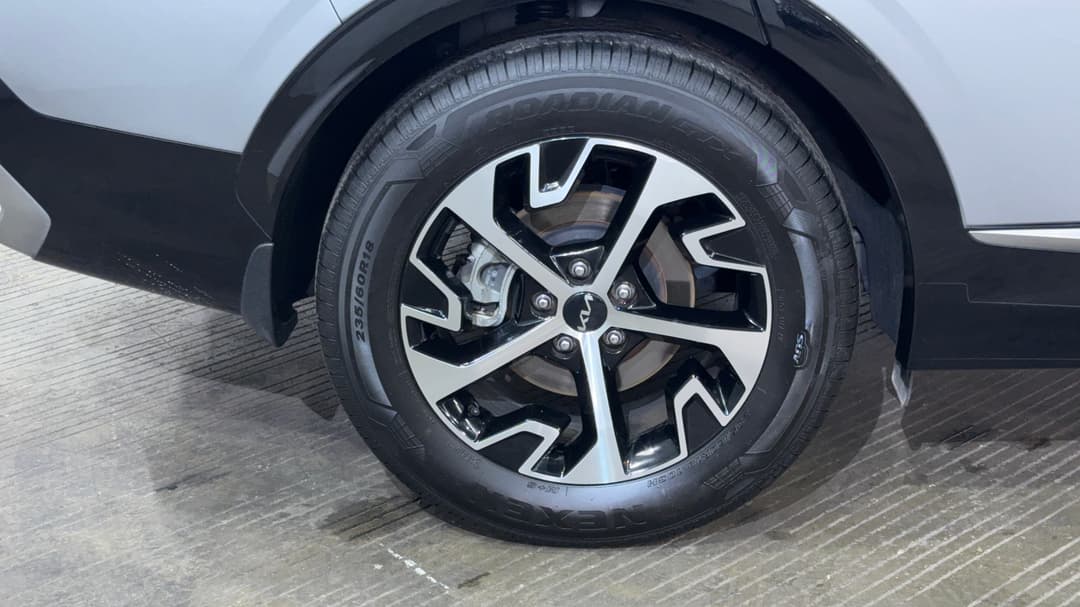 2024 Kia Sportage Sx (FWD), Automatic, 40080 km, Right Rear Wheel