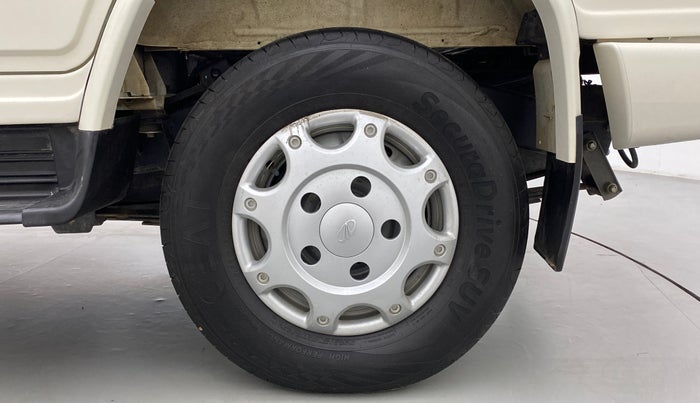 2022 Mahindra Bolero B4, Diesel, Manual, 4,215 km, Left Rear Wheel