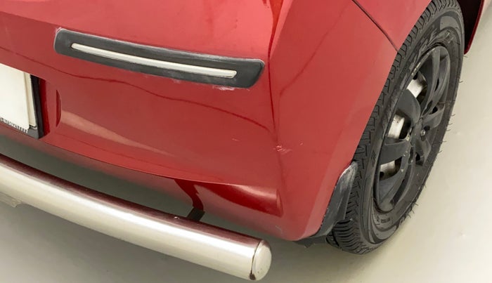 2017 Hyundai Eon ERA +, Petrol, Manual, 35,752 km, Rear bumper - Minor scratches