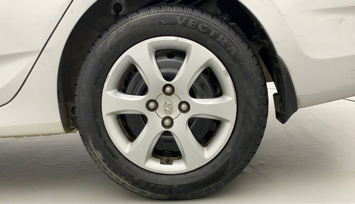 2012 Hyundai Verna FLUIDIC 1.6 VTVT EX, Petrol, Manual, 59,119 km, Left Rear Wheel
