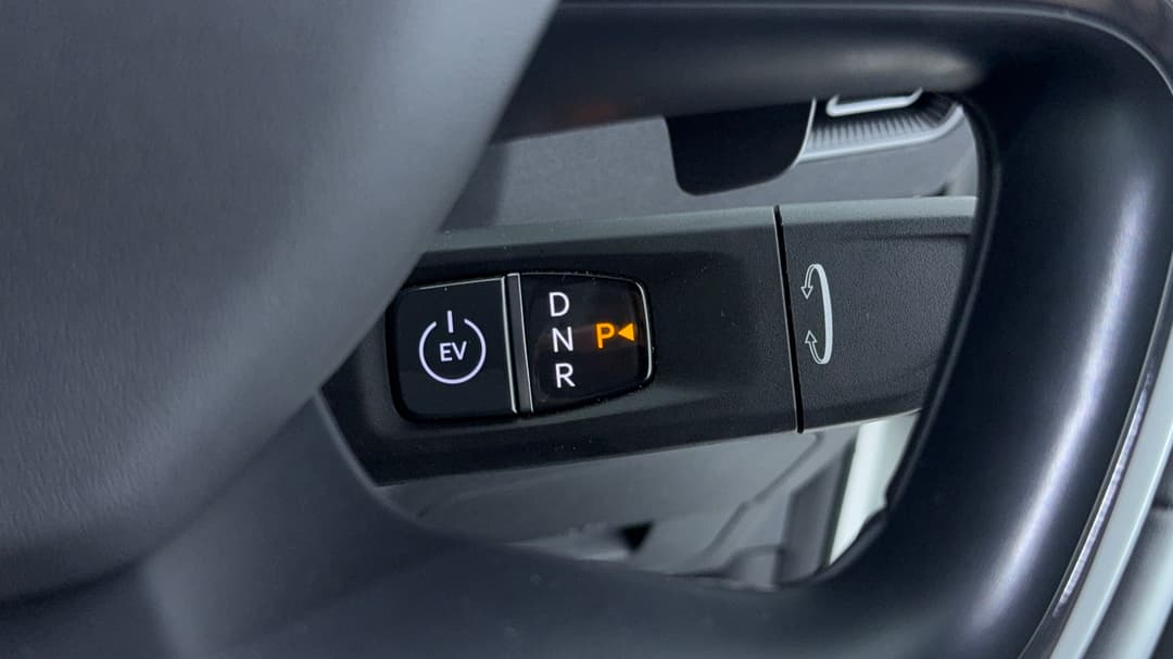 2024 Kia Ev5 Air 2WD Sr, Automatic, 19344 km, Gear Lever 