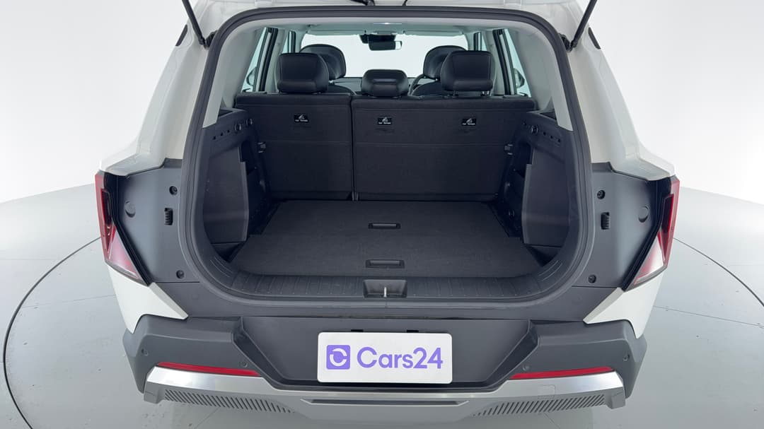 2024 Kia Ev5 Air 2WD Sr, Automatic, 19344 km, Boot Inside View