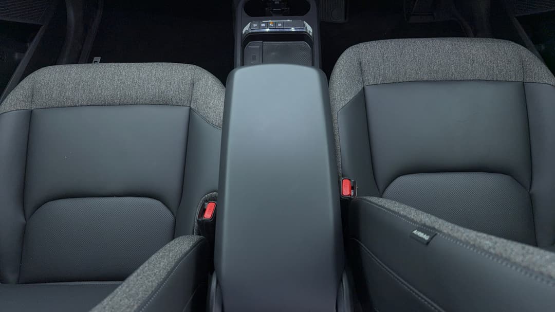 2024 Kia Ev5 Air 2WD Sr, Automatic, 19344 km, Center Console