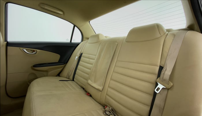 2015 Honda Amaze 1.2 VXMT I VTEC, Petrol, Manual, 70,758 km, Right Side Rear Door Cabin