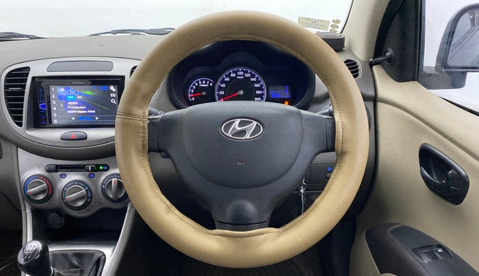 2013 Hyundai i10 ERA 1.1 IRDE, Petrol, Manual, 98,297 km, Steering Wheel Close Up