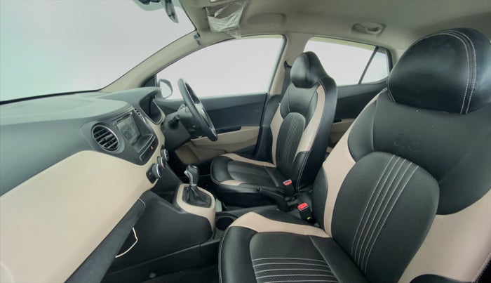 2017 Hyundai Grand i10 Magna 1.2 AT  VTVT, Petrol, Automatic, 43,146 km, Right Side Front Door Cabin