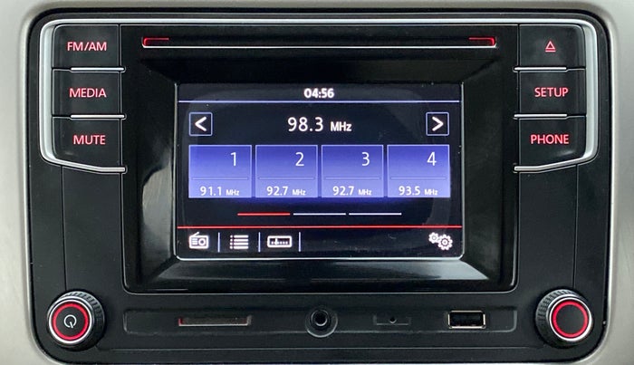 2016 Volkswagen Ameo HIGHLINE 1.2, Petrol, Manual, 24,045 km, Infotainment System